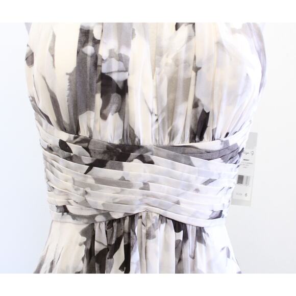 NWT Eliza J Ivory Gray Floral Print Tiered Halter Evening Formal Maxi Dress Sz 6 - Picture 7 of 10